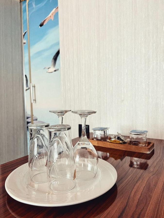 Zebra Hotel Alsancak 伊兹密尔 外观 照片